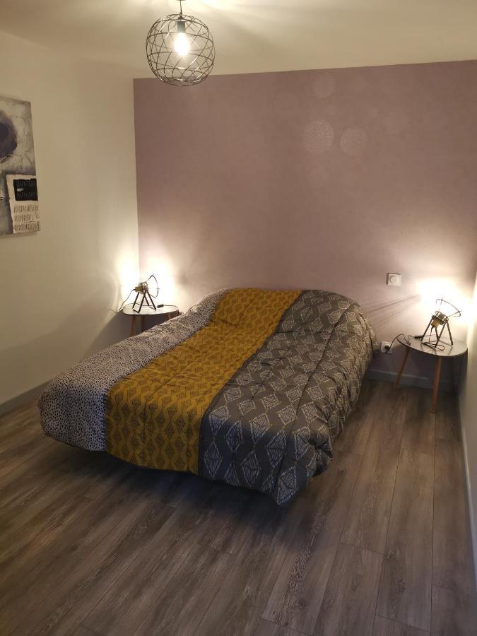Les Hortensias Apartment *